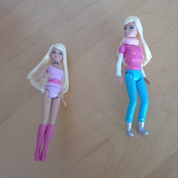 Barbie Mini I Can Be Dolls 2pc 4" Mattel 2011 Blonde Pink Blue Choker Scarf Toy - Picture 1 of 10